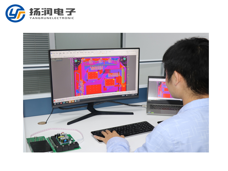 段碼液晶屏設(shè)計(jì)